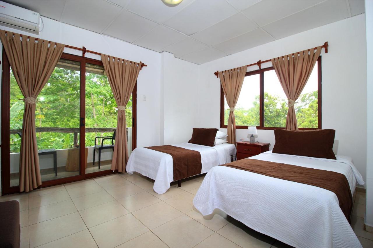 Natura Gardens Galapagos Bellavista  Ngoại thất bức ảnh